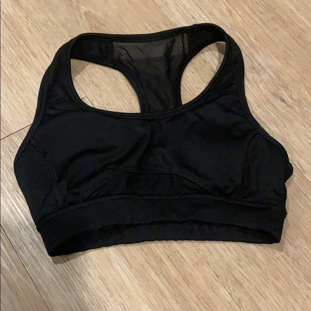 Black forever21 sports bra